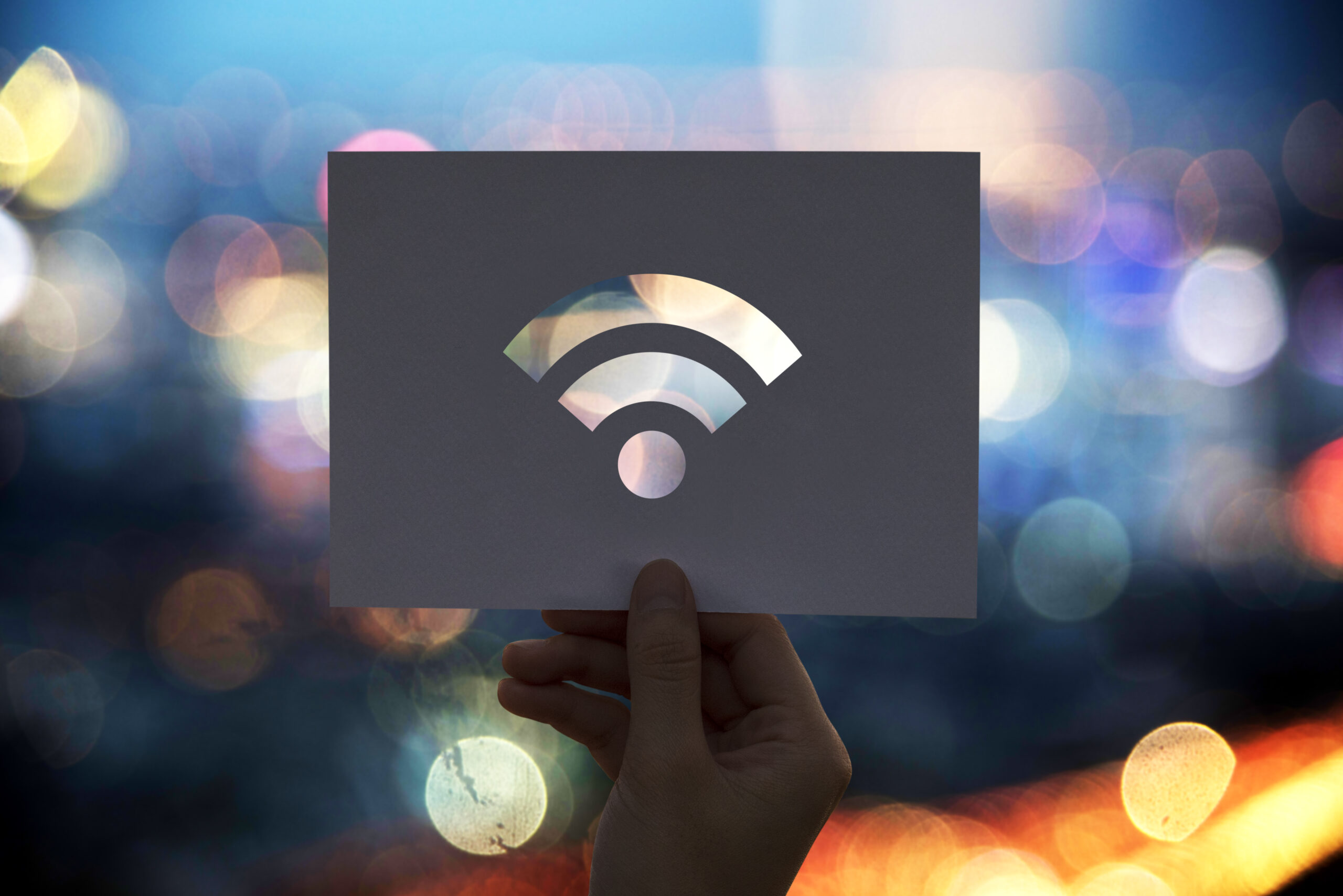 «Коммерсантъ»: Wi-Fi нового поколения пойдет по домам и офисам